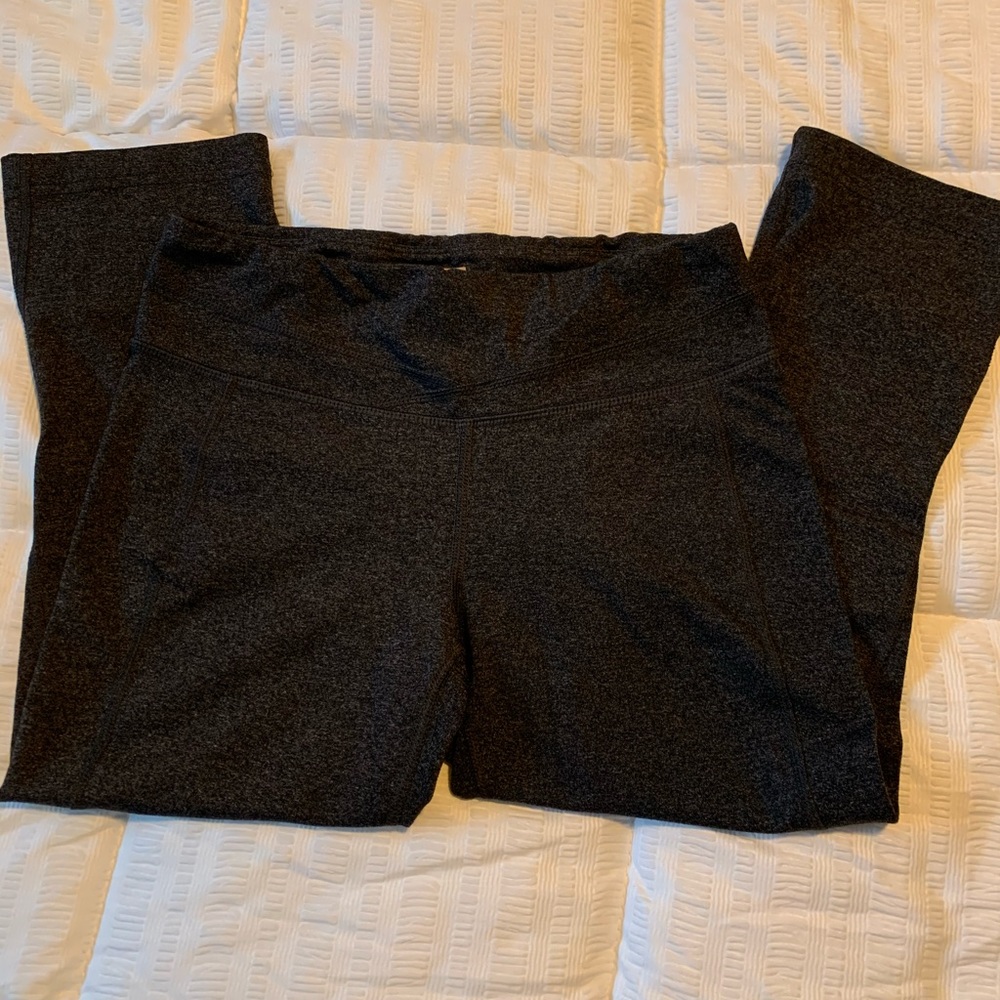 Lucy capri leggings